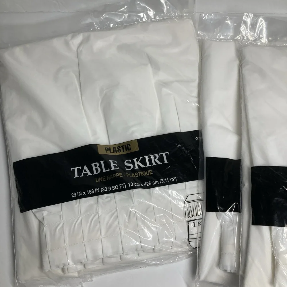 The Unbranded Brand sale plastic